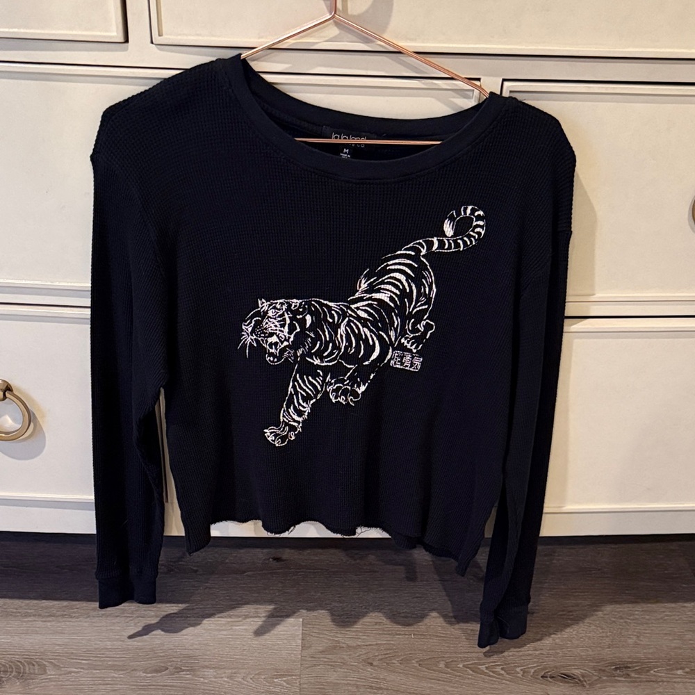 la la land Creative Co. Waffle Knit Black Long Sleeve Top with Tiger Design